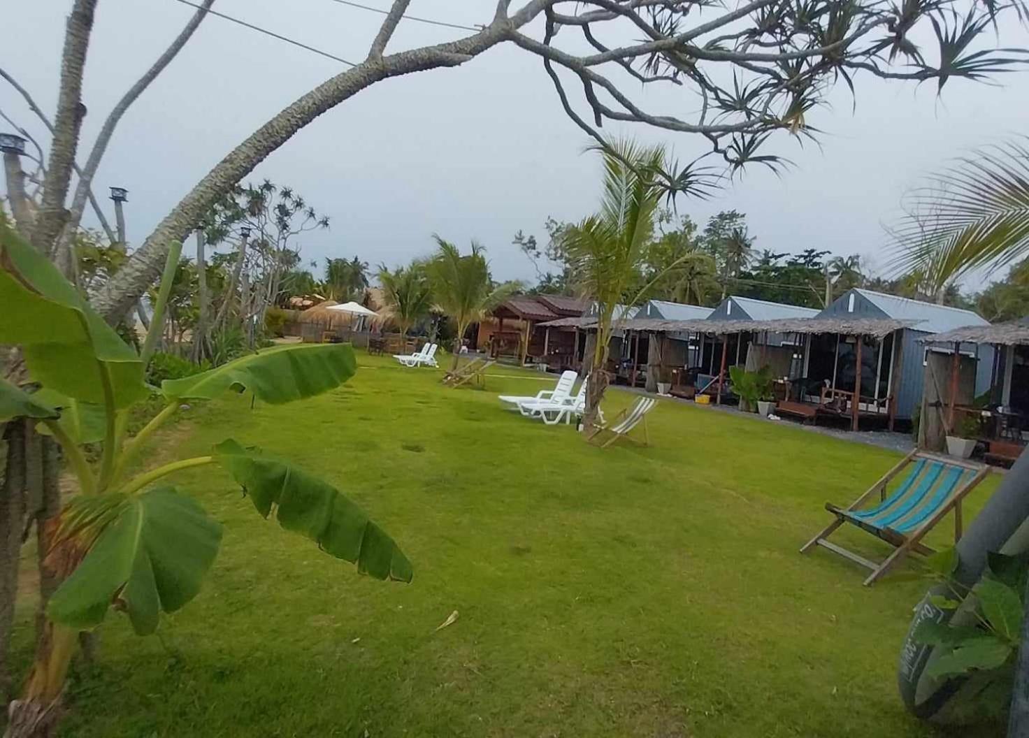 Walden Koh Lanta - Tiny Homes By The Sea Exterior photo